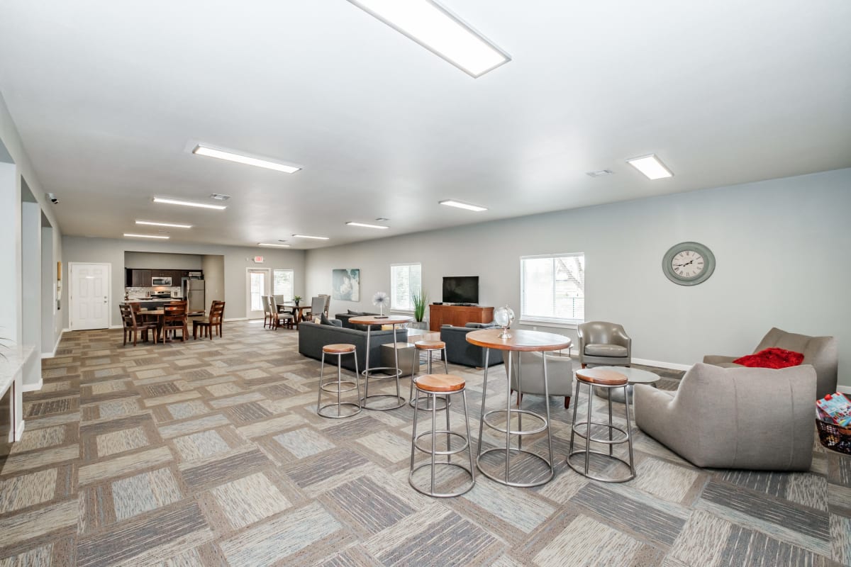 Apartments For Rent in Springfield, Oregon Brentwood Estates Photos